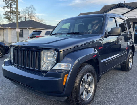 Used 2008 Jeep Liberty Sport image 4