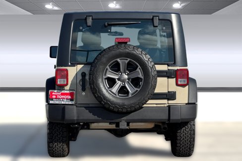 Used 2018 Jeep Wrangler Unlimited Sport w/ Connectivity Group image 8