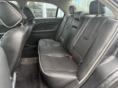 Used 2012 Ford Fusion SEL image 19