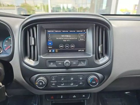 Used 2020 Chevrolet Colorado W/T w/ WT Convenience Package image 9