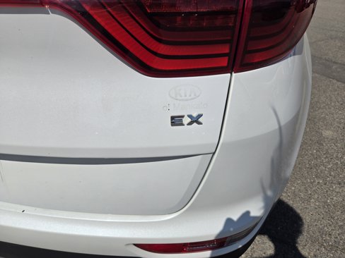 Used 2018 Kia Sportage EX w/ EX Sport Appearance Package image 7