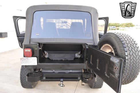 Used 1993 Jeep Wrangler 4WD image 27