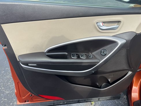 Used 2015 Hyundai Santa Fe Sport image 11