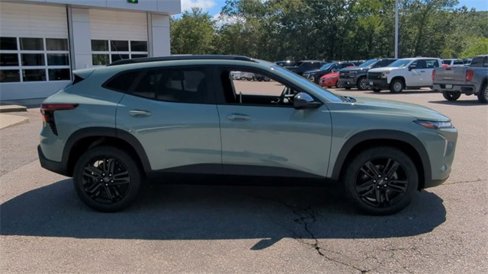 New 2025 Chevrolet Trax ACTIV w/ Driver Confidence Package image 9