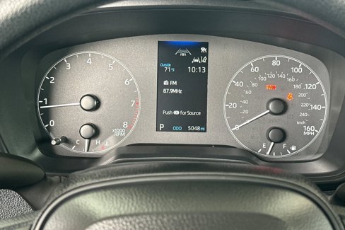 Used 2024 Toyota Corolla LE image 31