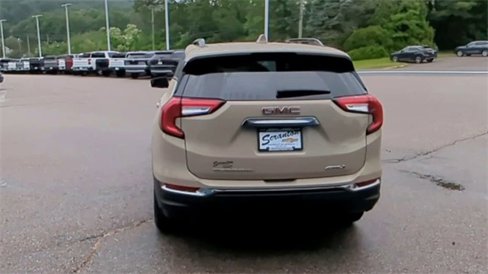 Certified 2022 GMC Terrain AT4 w/ Infotainment Package II image 7
