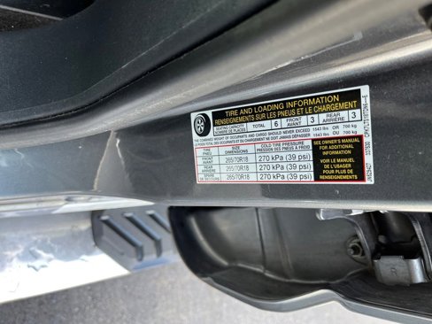 Used 2018 Nissan Titan S image 31