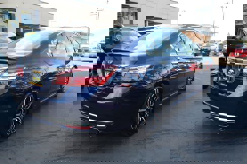 Used 2017 Honda Accord Sport image 7