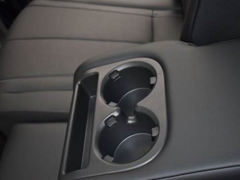 New 2026 INFINITI QX60 Luxe w/ Family Package image 25