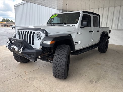 Used 2020 Jeep Gladiator Sport w/ Quick Order Package 24S image 3