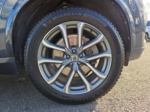 Used 2018 Volvo XC90 T5 Momentum w/ Convenience Package image 10