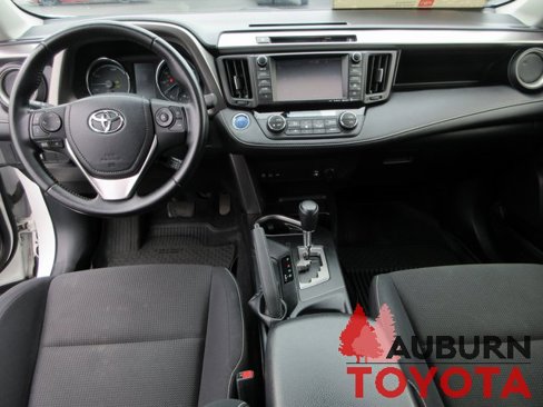 Certified 2016 Toyota RAV4 XLE image 11