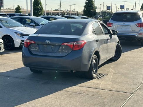 Used 2017 Toyota Corolla L image 5