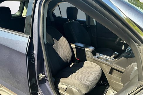 Used 2014 Chevrolet Equinox LS image 25