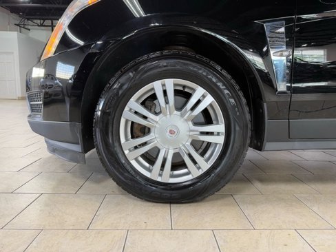 Used 2012 Cadillac SRX Luxury image 32