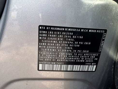 Certified 2022 Volkswagen Tiguan SE image 31