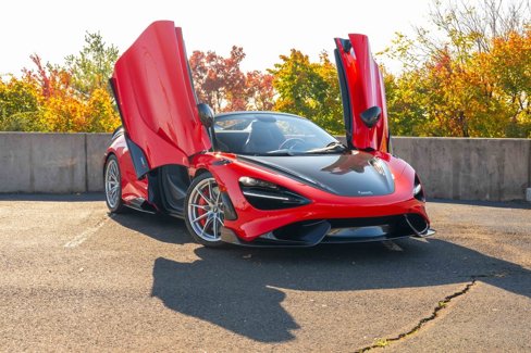Used 2022 McLaren 765LT image 17
