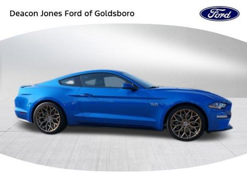 Certified 2019 Ford Mustang GT Premium image 2