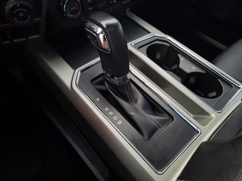 Used 2020 Ford F150 Lariat image 33
