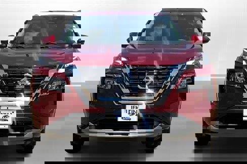 Used 2021 Nissan Rogue SL w/ Premium Package image 2