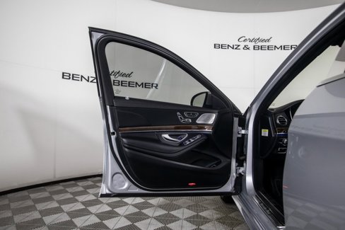 Used 2014 Mercedes-Benz S 550 Sedan image 18