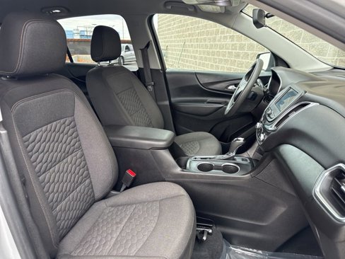 Used 2020 Chevrolet Equinox LT image 36