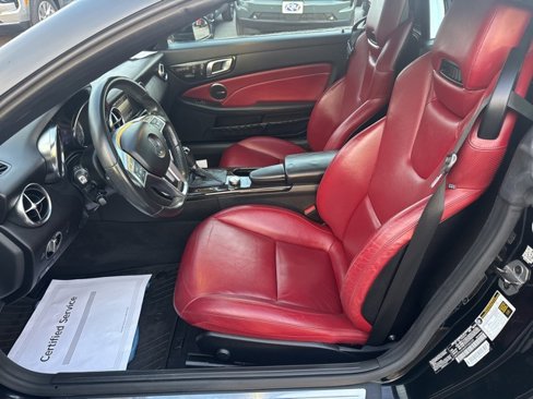 Used 2015 Mercedes-Benz SLK 250 image 12