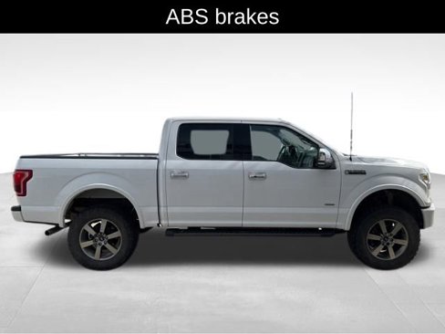 Used 2015 Ford F150 Lariat image 6
