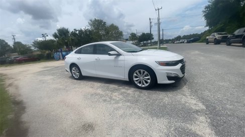 Used 2023 Chevrolet Malibu LT image 2