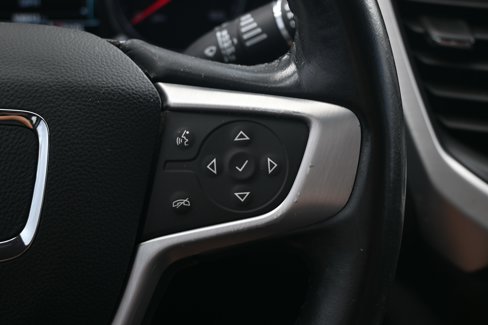 Used 2019 GMC Acadia SLT w/ Black Edition image 38