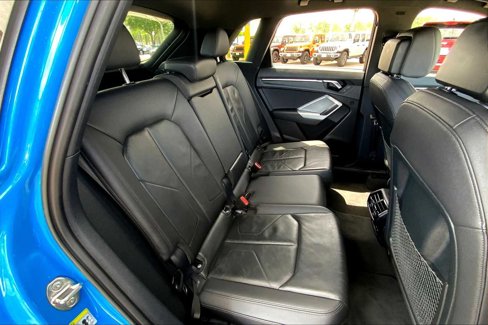 Used 2023 Audi Q3 2.0T Premium image 19