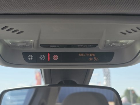 Used 2022 Chevrolet Malibu LT image 14