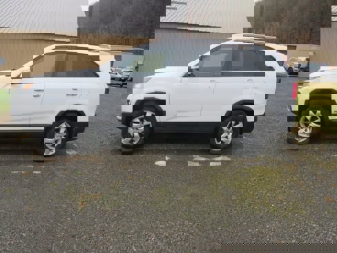 Used 2013 Kia Sorento LX w/ Convenience Pkg image 4