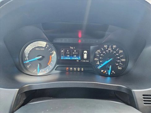 Used 2018 Ford Explorer XLT image 11