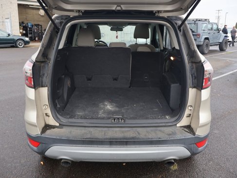Used 2017 Ford Escape SE image 6