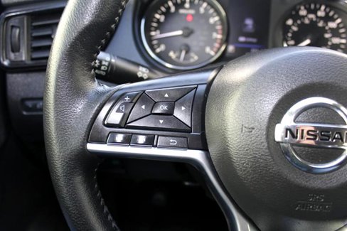 Used 2020 Nissan Rogue SV image 23