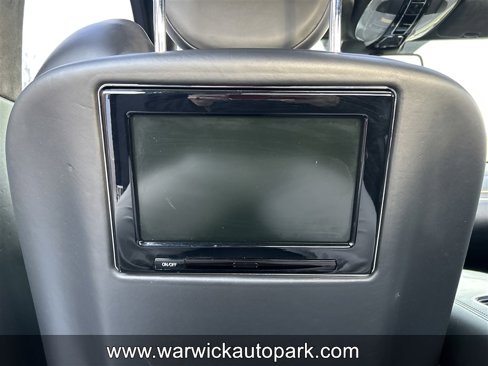 Used 2006 Maybach 57 S image 24