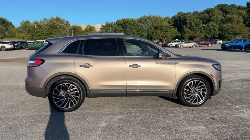 Used 2020 Lincoln Nautilus Reserve image 7