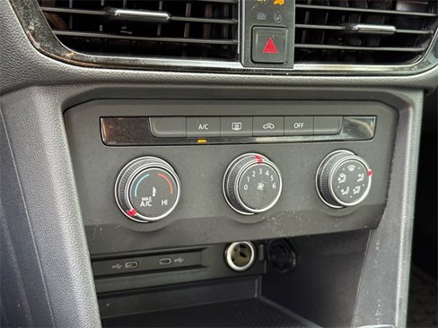Certified 2022 Volkswagen Taos S image 23