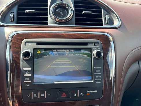 Used 2014 Buick Enclave Leather image 25