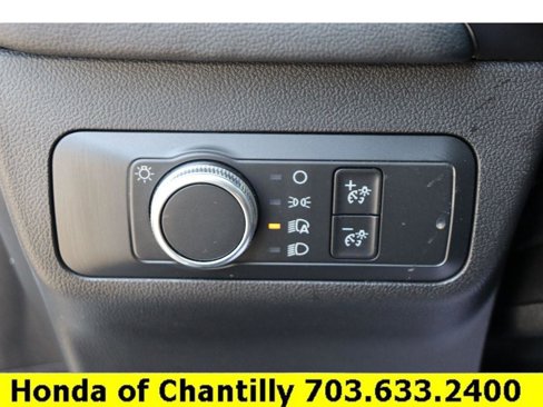Used 2020 Ford Escape SE image 17