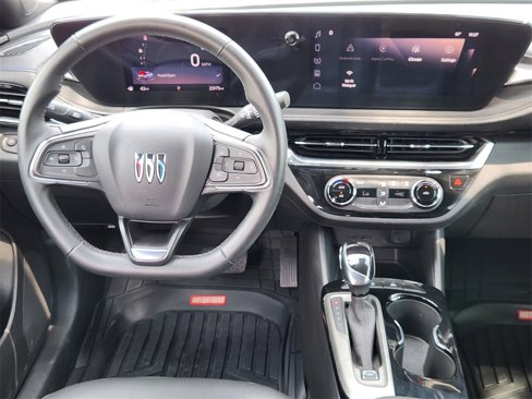 Used 2024 Buick Envista Sport Touring w/ Experience Buick Package image 25