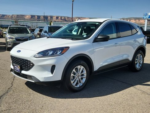 Certified 2022 Ford Escape SE w/ Convenience Package image 5