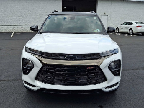 Certified 2021 Chevrolet TrailBlazer RS w/ Sun and Liftgate Package image 2