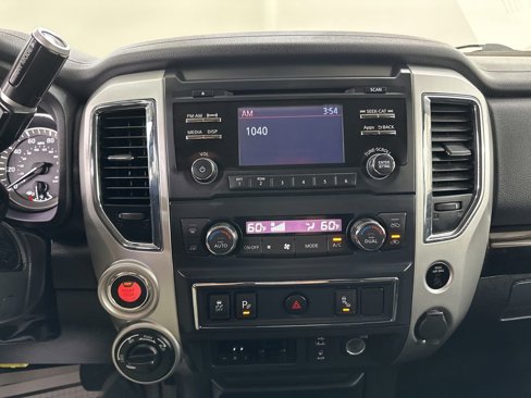 Used 2017 Nissan Titan SV w/ SV Utility Package image 33
