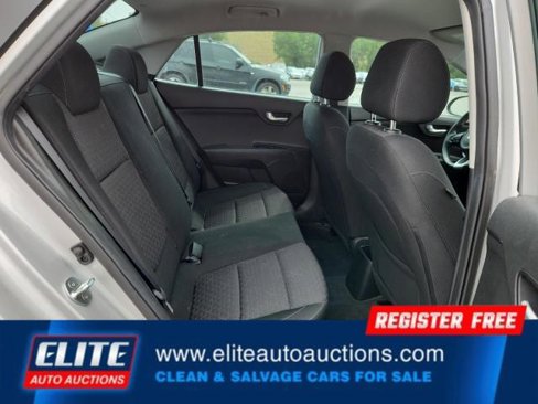 Used 2021 Kia Rio LX image 20