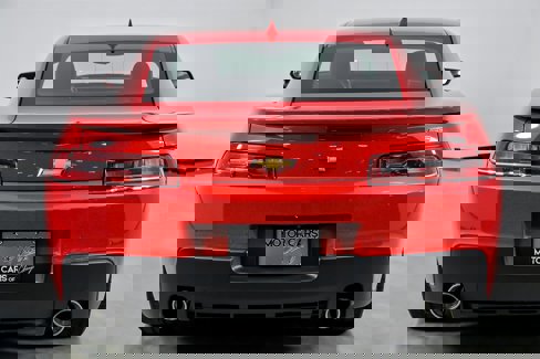 Used 2015 Chevrolet Camaro SS w/ RS Package image 11