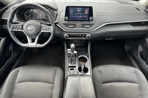 Certified 2021 Nissan Altima 2.5 SV w/ SV Premium Package image 13