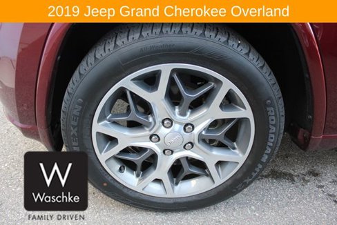Used 2019 Jeep Grand Cherokee Overland image 12