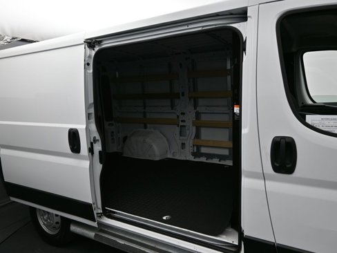 Used 2023 RAM ProMaster 2500 image 28